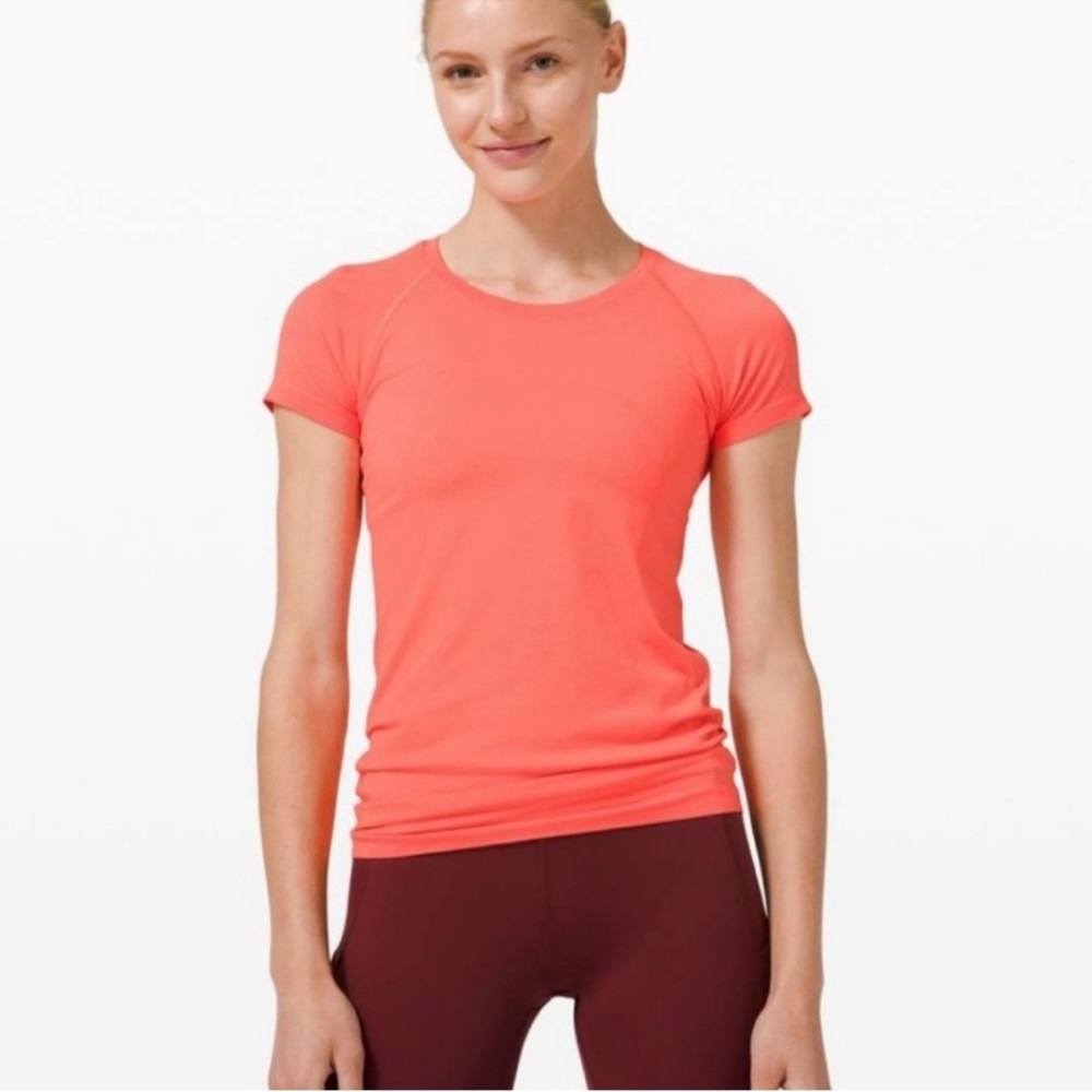 Lululemon Swiftly Tech Short Sleeve Shirt